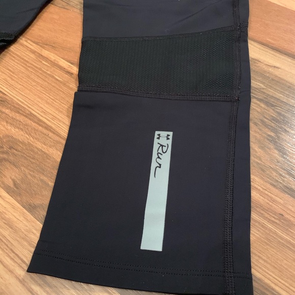 Under Armour - Running Compression Heat Gear Capri - Picture 4 of 8